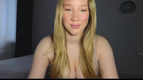   online show from 10-09-25, 02:53