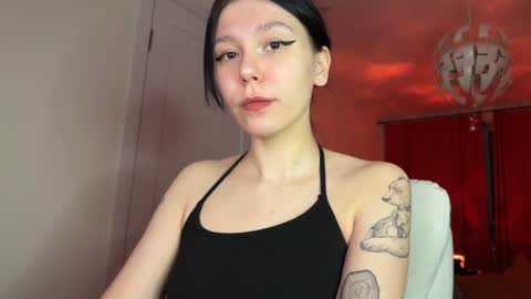 pinkdollylovv online show from 02-01-25, 10:23