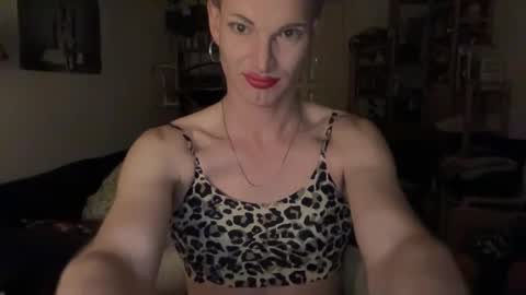 pinkfag online show from 12-19-25, 01:23