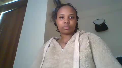 Pinkie online show from 10-31-25, 11:55