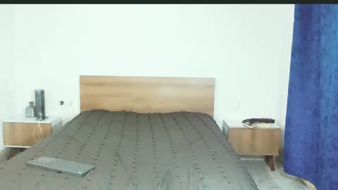 Snapshot of pinkliminof chatting on 01-15-25, 04:11 Pamela Ston online show from 01-15-25, 04:11