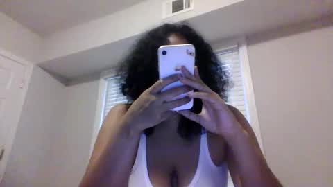 pinksugar online show from 12-28-24, 02:21