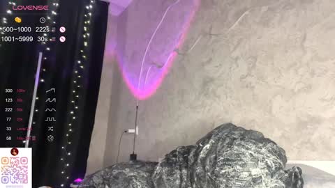  HERES ALICE  WELCOME EVERYONE LOVENSE DOMI REACT TO YOUR TIPS LETS MAKE A GREAT SHOW TOGETHER  online show from 12-20-25, 05:42