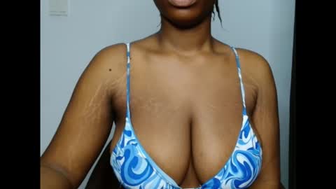 pinkxsugar online show from 10-10-25, 12:04