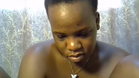 Snapshot of pinky_ebony13 chatting on 03-25-26, 10:21 pinky_ebony13 online show from 03-25-26, 10:21