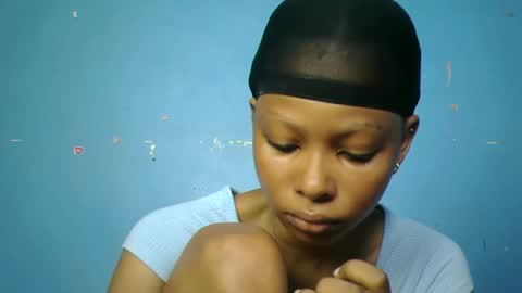 Snapshot of pinky_lov chatting on 11-11-25, 05:18 pinky_lov online show from 11-11-25, 05:18