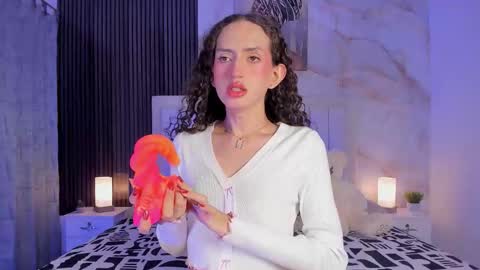 Snapshot of pinky_peach_ chatting on 10-02-25, 03:13 Peachy online show from 10-02-25, 03:13