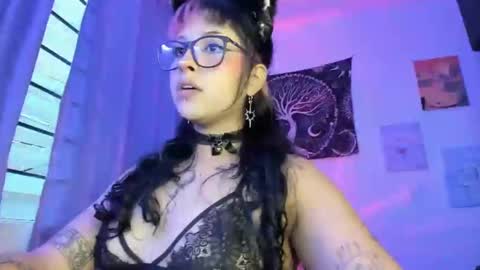 pinky_promiseex online show from 10-13-25, 10:43