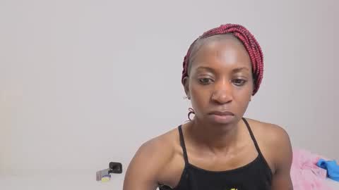 Snapshot of pinky_winky2 chatting on 09-21-25, 02:57 pinky_winky2 online show from 09-21-25, 02:57