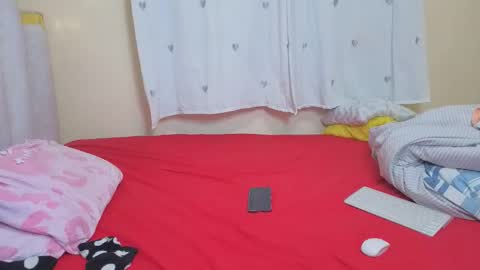 Snapshot of pinky_winky2 chatting on 10-03-25, 03:47 pinky_winky2 online show from 10-03-25, 03:47