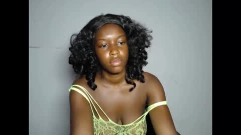 pinkykiki_247 online show from 02-11-26, 06:18