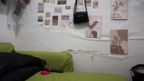 Rose online show from 11-05-25, 11:27