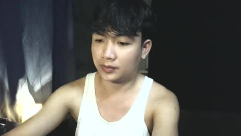 Snapshot of pinoy_petitehugecock chatting on 11-10-25, 06:51 alex online show from 11-10-25, 06:51