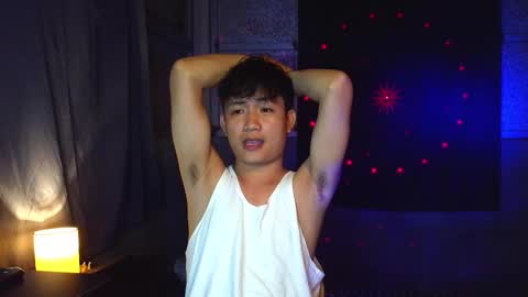 Snapshot of pinoy_petitehugecock chatting on 11-12-25, 03:01 alex online show from 11-12-25, 03:01