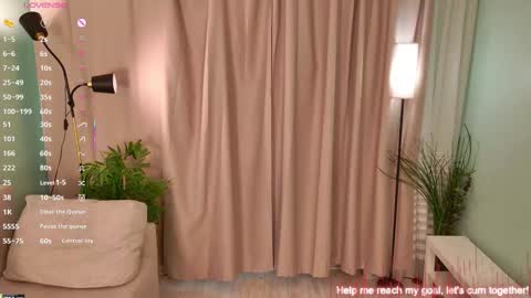 Snapshot of pinquinn chatting on 02-05-26, 07:24 pinquinn online show from 02-05-26, 07:24