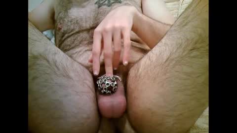 Snapshot of pitsub98 chatting on 12-05-24, 06:44 pitsub98 online show from 12-05-24, 06:44