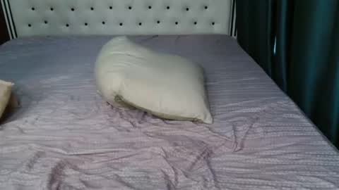 pixel online show from 04-13-26, 08:42