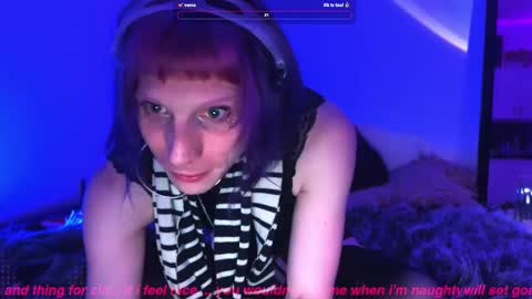 Snapshot of pixie_praxis chatting on 12-23-24, 08:55 pixie_praxis online show from 12-23-24, 08:55