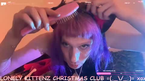 Snapshot of pixie_praxis chatting on 12-31-24, 07:42 pixie_praxis online show from 12-31-24, 07:42