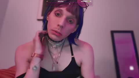 Snapshot of pixie_praxis chatting on 02-08-25, 09:35 pixie_praxis online show from 02-08-25, 09:35