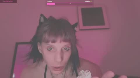 Snapshot of pixie_praxis chatting on 02-08-25, 12:39 pixie_praxis online show from 02-08-25, 12:39