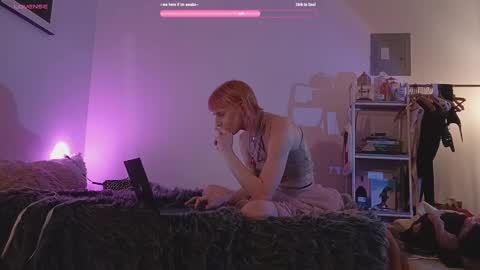 Snapshot of pixie_praxis chatting on 02-17-25, 06:53 pixie_praxis online show from 02-17-25, 06:53