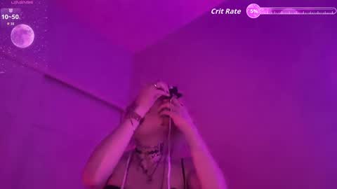 Snapshot of pixie_praxis chatting on 09-27-25, 03:00 pixie_praxis online show from 09-27-25, 03:00