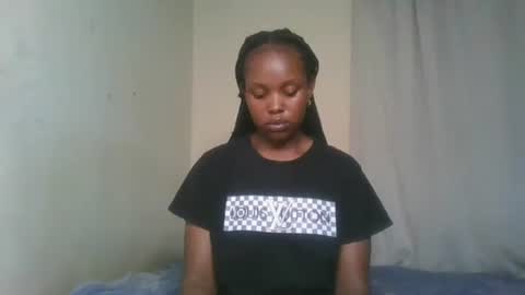 Snapshot of pixie_roman chatting on 12-09-24, 06:14 Majesty online show from 12-09-24, 06:14