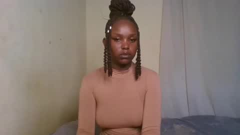 Snapshot of pixie_roman chatting on 03-01-25, 12:01 Majesty online show from 03-01-25, 12:01