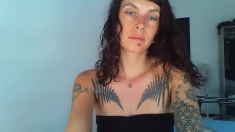 pixiecatfairy online show from 09-09-25, 01:10