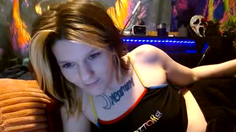 Pixie dust online show from 09-12-25, 02:00