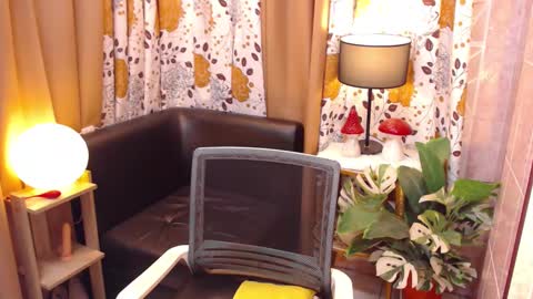 Snapshot of pixiewinky chatting on 03-06-25, 08:08 pixiewinky online show from 03-06-25, 08:08