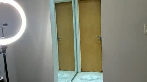 Snapshot of pkarin chatting on 09-26-25, 05:39 pkarin online show from 09-26-25, 05:39