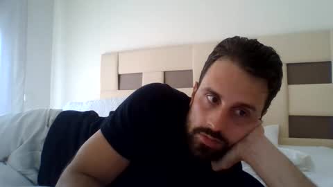 Snapshot of playboyy19 chatting on 10-19-25, 12:17 playboyy19 online show from 10-19-25, 12:17