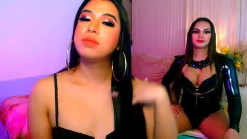 Snapshot of playful_angel1598 chatting on 02-06-25, 02:22 ARA online show from 02-06-25, 02:22