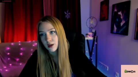 Sophie online show from 01-07-25, 11:35