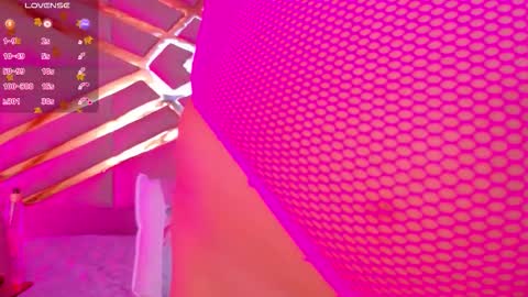 Scarlett  online show from 10-14-25, 11:16