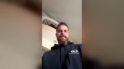 Snapshot of playfull83 chatting on 01-12-26, 03:17 playfull83 online show from 01-12-26, 03:17