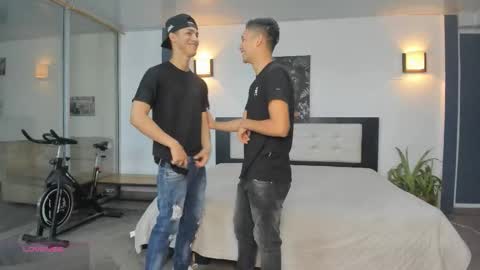   online show from 11-11-25, 11:05