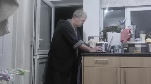 Play Me online show from 12-01-25, 12:48