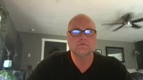 Snapshot of playtime2020 chatting on 11-28-25, 06:10 playtime2020 online show from 11-28-25, 06:10