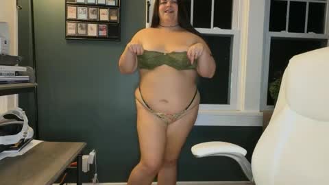 playwithbrittany online show from 11-18-25, 11:15