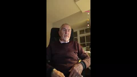 Snapshot of pleasedominateme chatting on 11-26-25, 05:25 Pleasedominateme online show from 11-26-25, 05:25