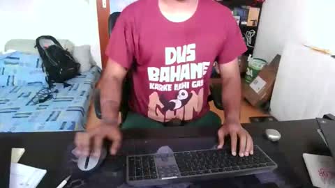 Snapshot of pleasure5845 chatting on 11-13-25, 12:59 Sam online show from 11-13-25, 12:59