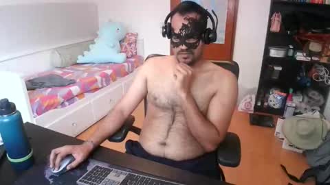 Call me Sam. If you like me follow my favourite girl on cb elizacarter online show from 04-12-26, 11:26