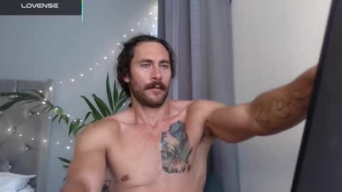 pleasure online show from 11-22-25, 09:58