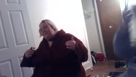 Snapshot of pleasurepuppt chatting on 01-11-25, 05:31 pleasurepuppt online show from 01-11-25, 05:31