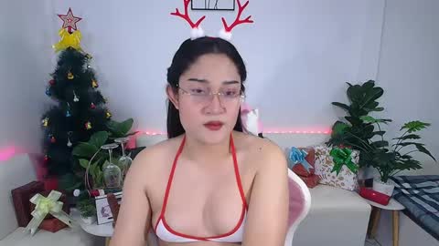 Ploysai online show from 12-03-24, 12:16