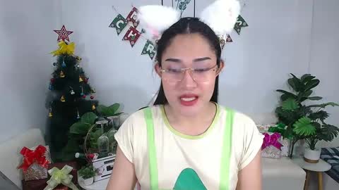 Ploysai online show from 01-01-25, 01:59