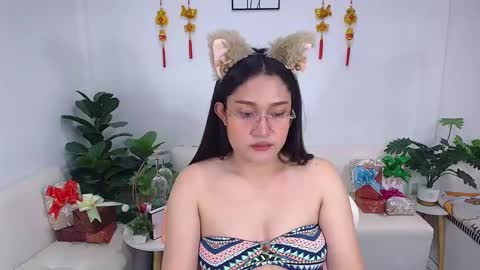 Ploysai online show from 02-07-25, 03:12